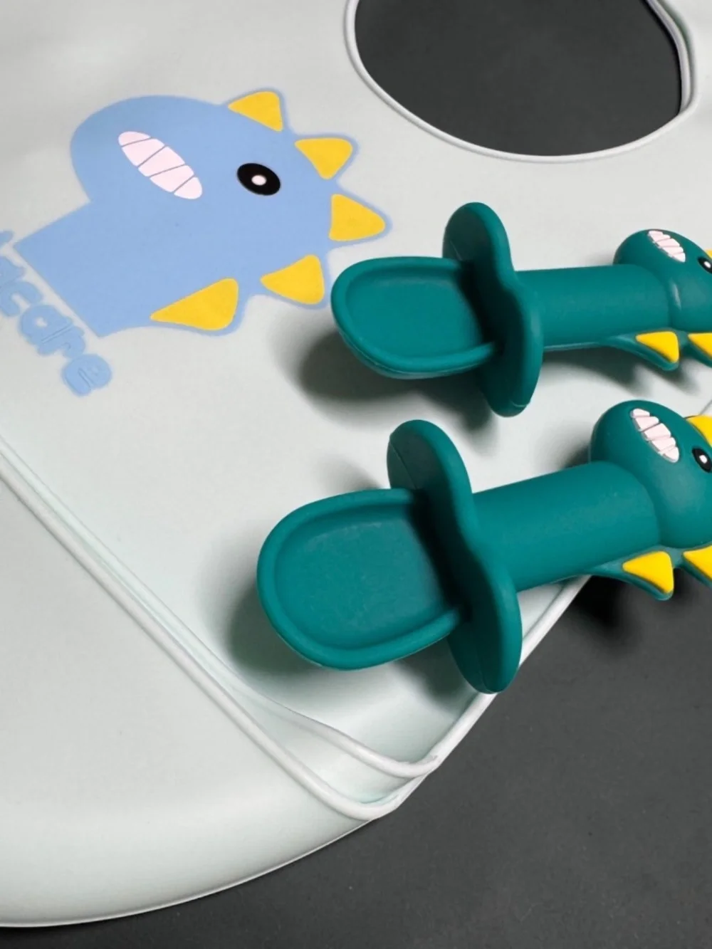 TitaCare Dinosaur Silicone Baby Bib & Utensils NIP